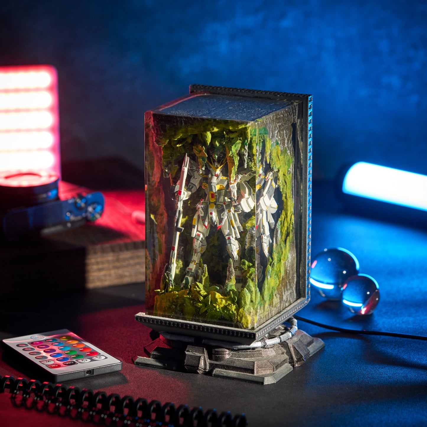 Gundam v5 Resin Lamp