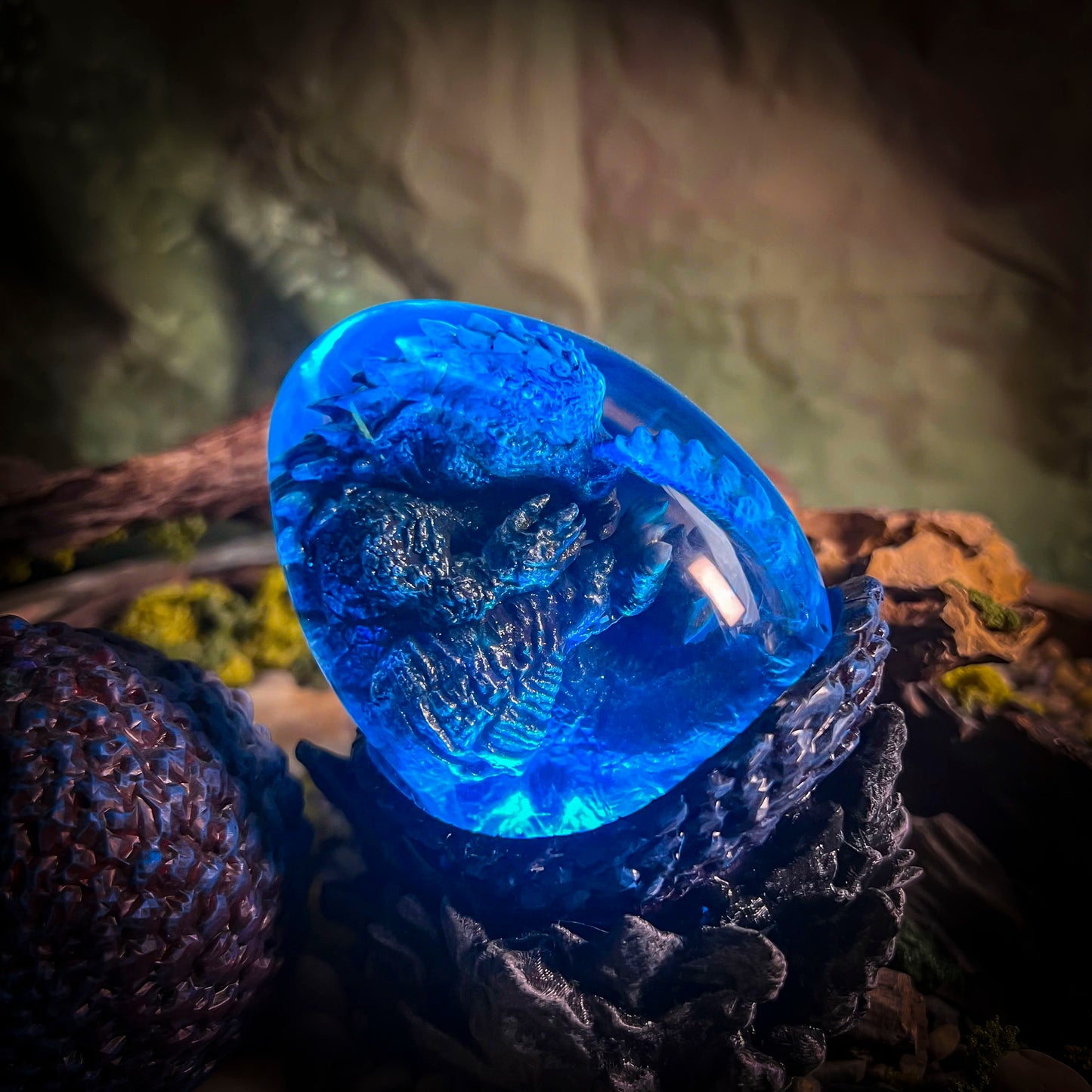 Legendary Monster Hatchlight
