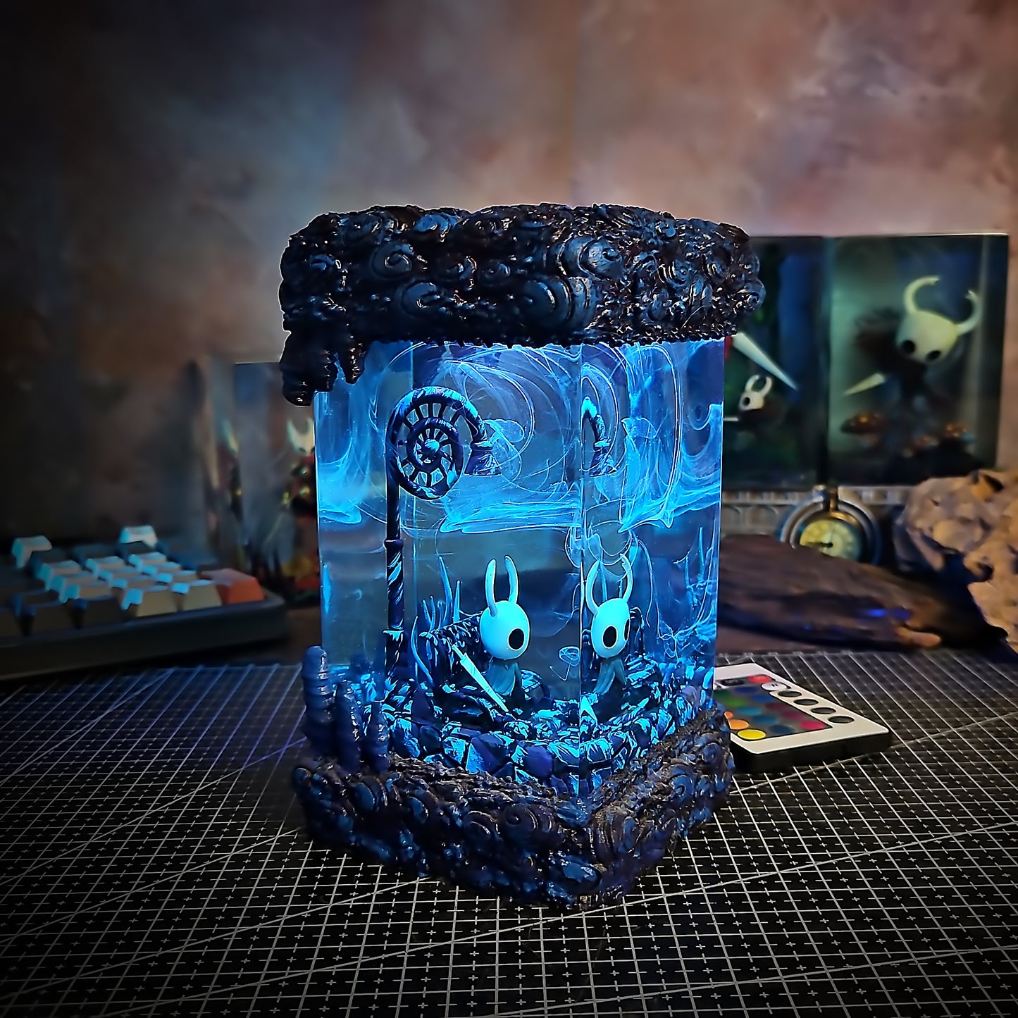 Hollow Knight Lamp