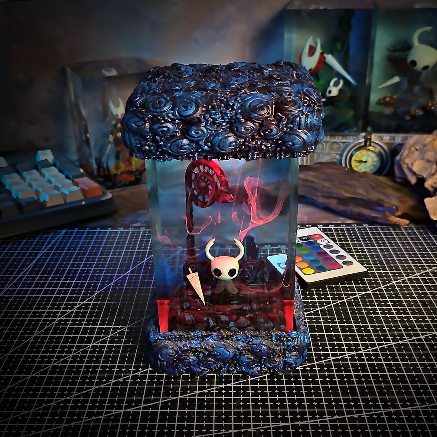 Hollow Knight Lamp