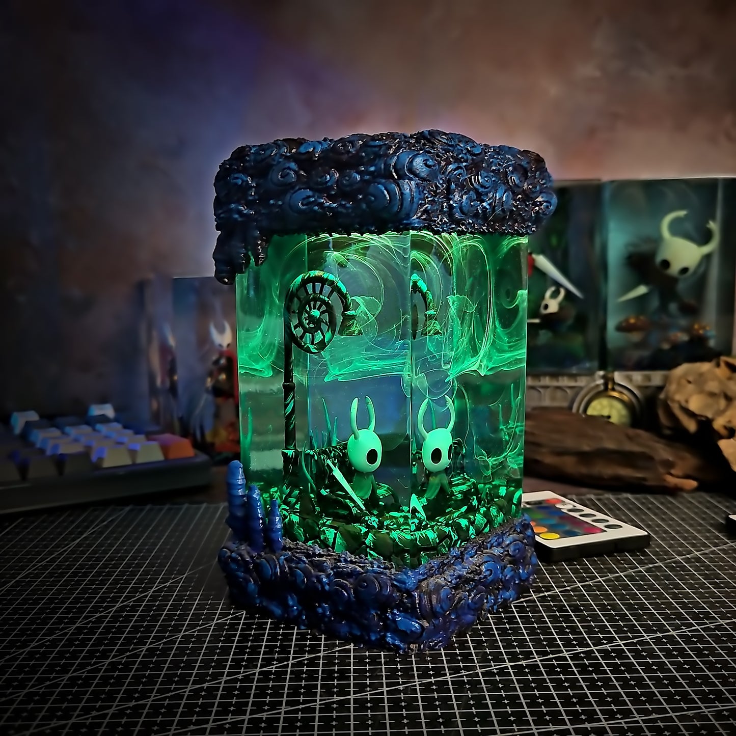 Hollow Knight Lamp