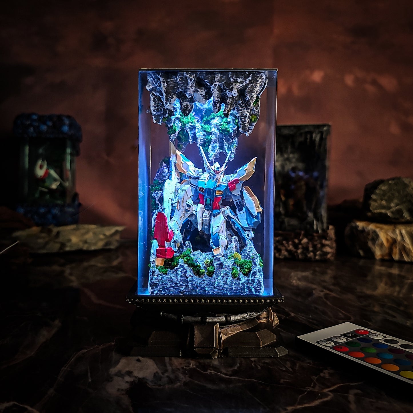 Gundam v2 resin lamp