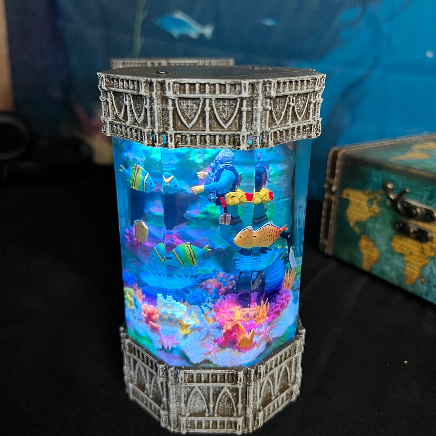 OctoDepth Resin Lamp – Diver's Undersea Adventure
