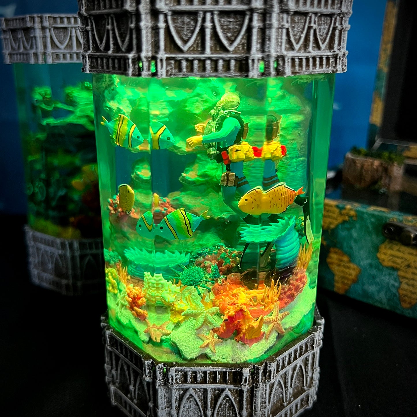 OctoDepth Resin Lamp – Diver's Undersea Adventure