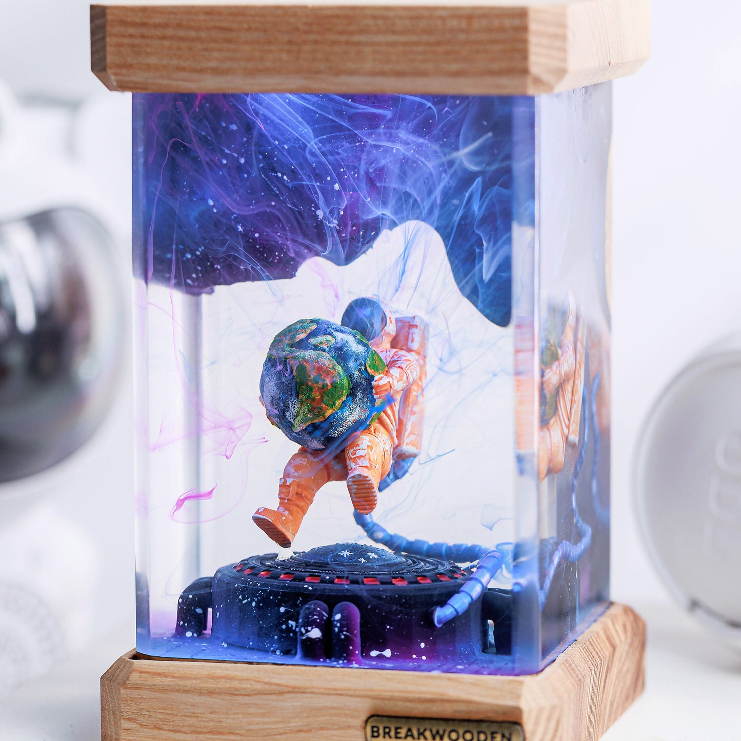 Astronaut v1