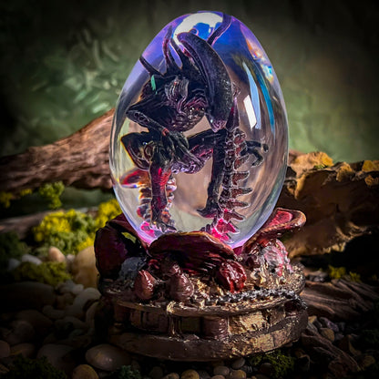 Space Monster Hatchlight