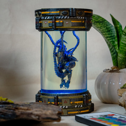 Alien Xenomorph Biolab Resin Lamp V1