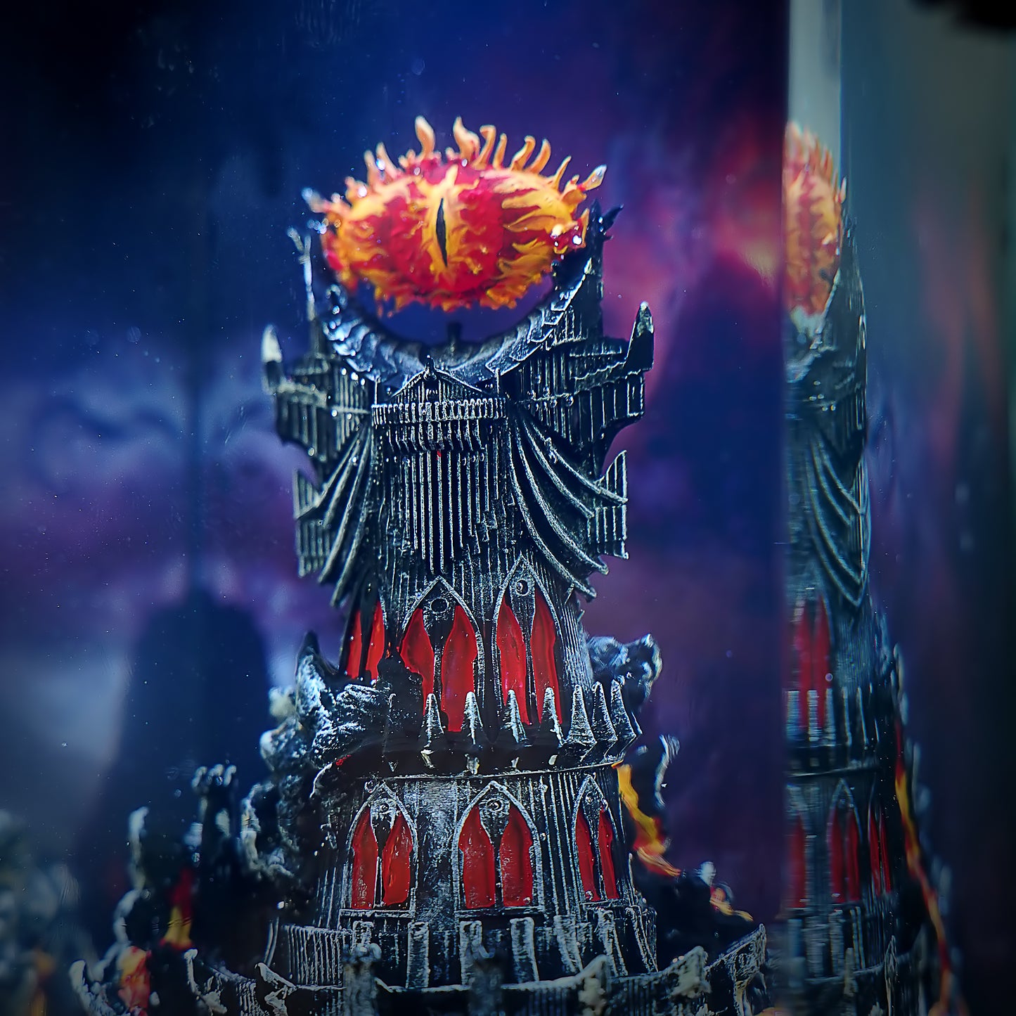 Barad-dûr in lord of the rings lamp