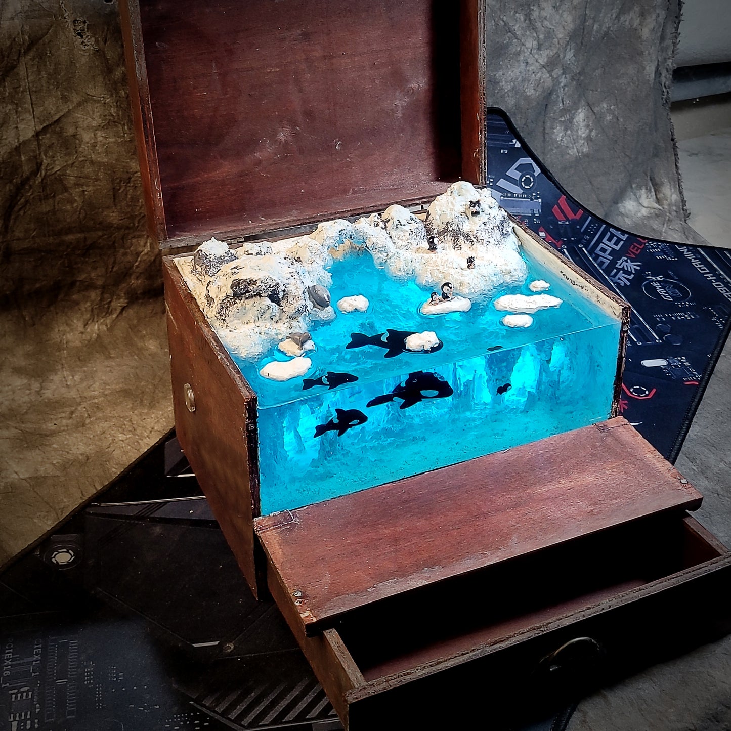 Penguin Night Light