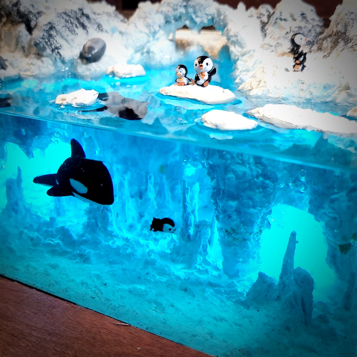 Penguin Night Light