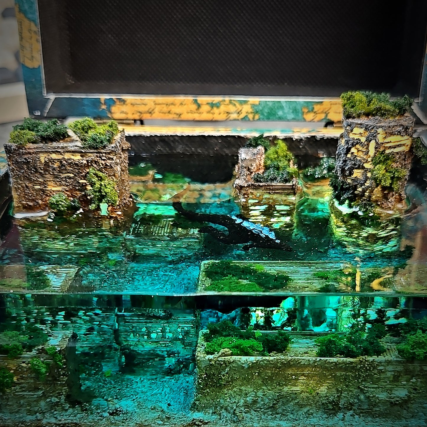 The Lost City Wooden Box Lights