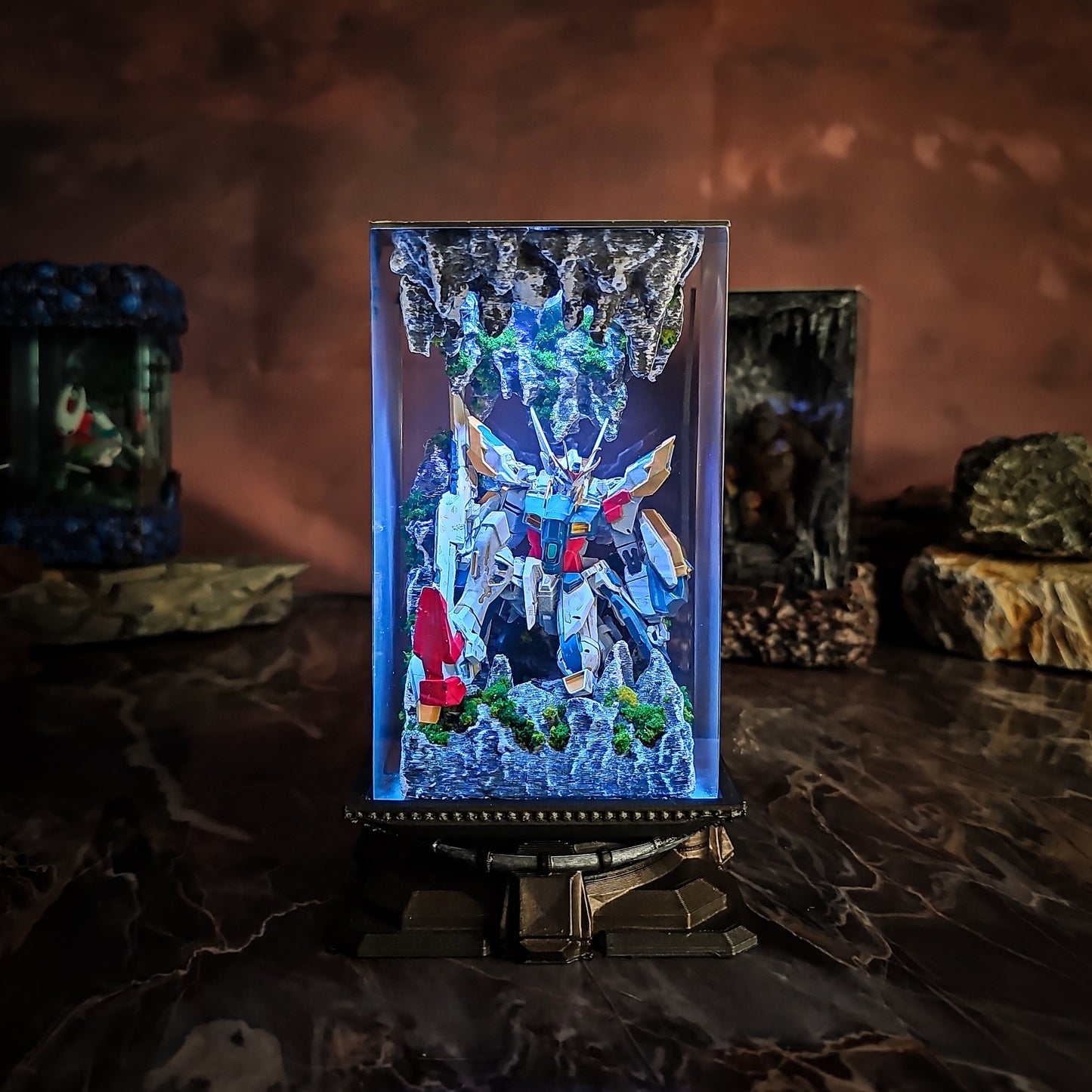 Gundam in Cave v2 resin lamp