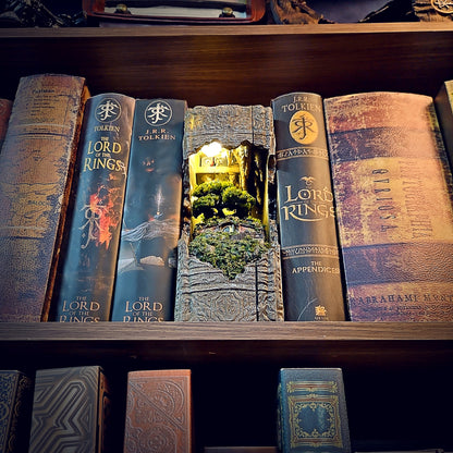 LOTR Book Nook – Handmade Diorama ( Hobbit )