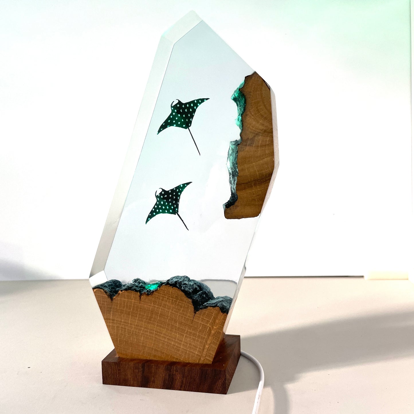 2 Rays - Epoxy Resin Lamp