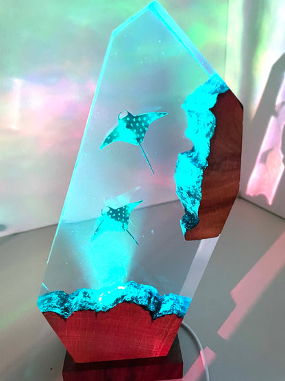 2 Rays - Epoxy Resin Lamp