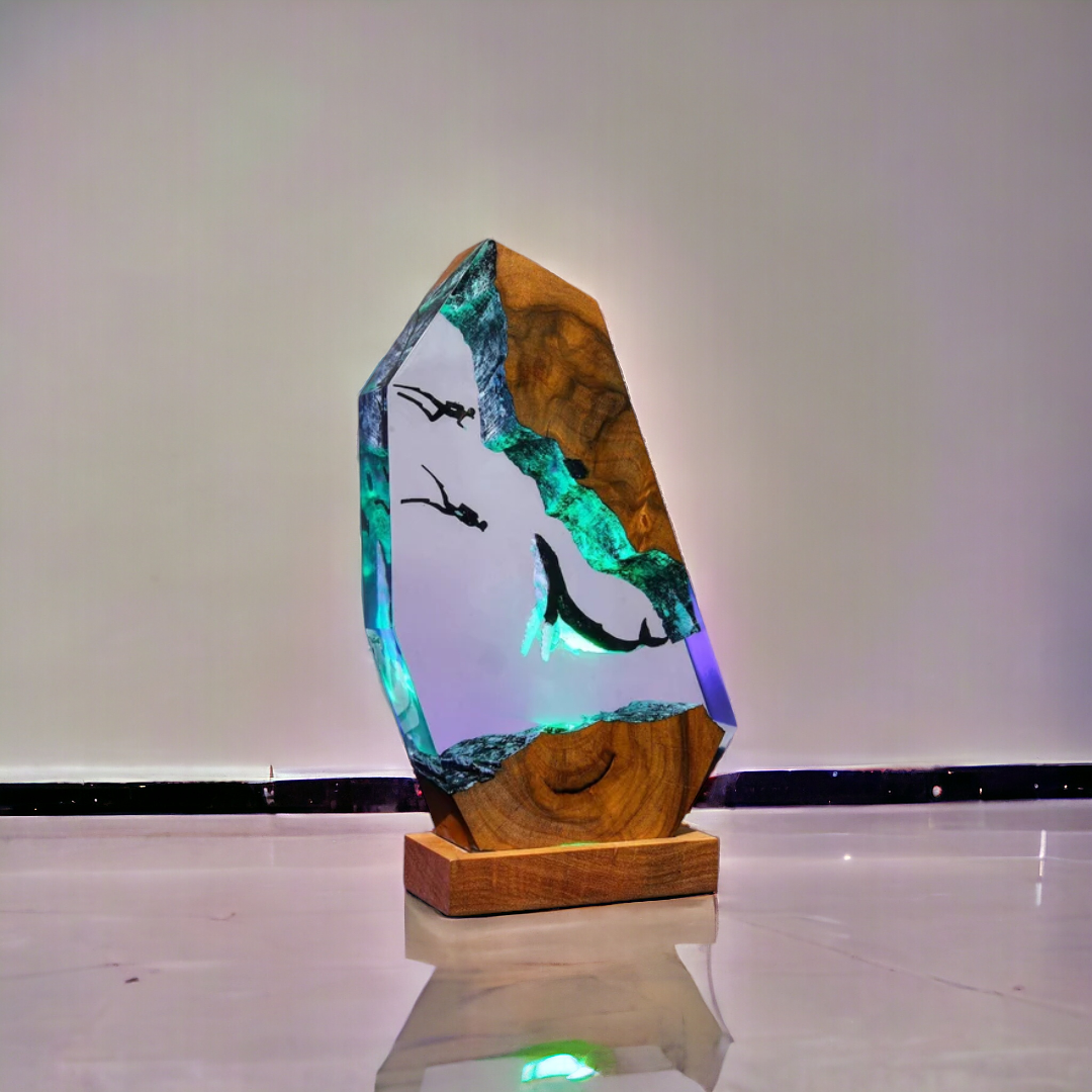 Whale - Epoxy Resin Lamp