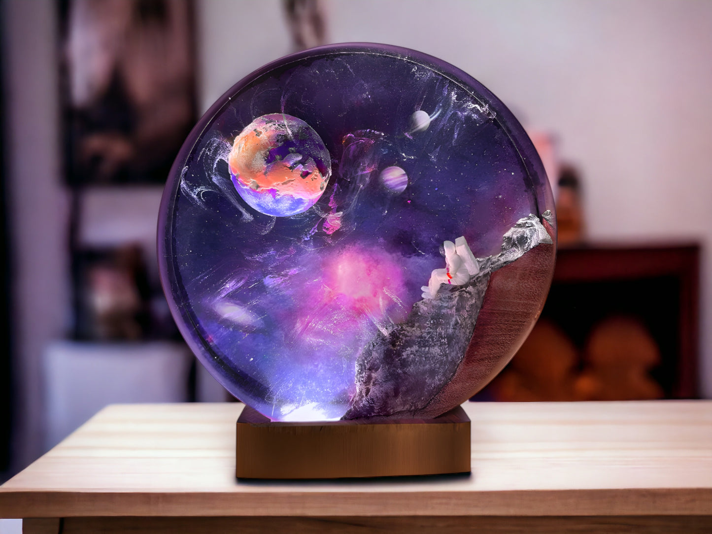 Astronaut and Earth - Epoxy Resin Lamp