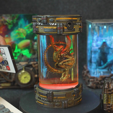 Alien Xenomorph Biolab Resin Lamp V1